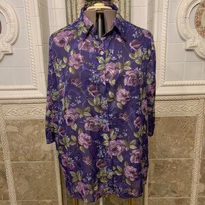 Bon Worth. Size Large. Bust 48". Floral Sheer 3/4 Sleeve Poly Shirt. B40.